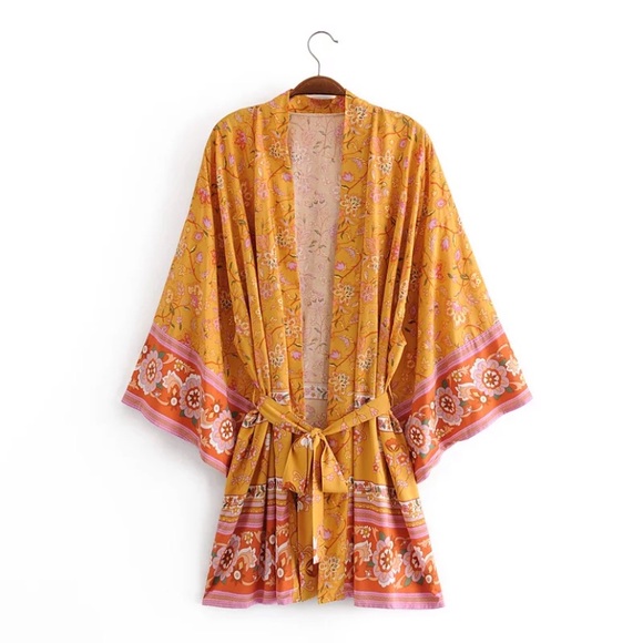 Sunny Days Vintage Style Short Kimono Coverup Wrap - Picture 4 of 8